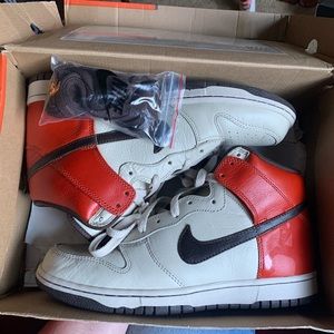 2006 Nike dunk high “A pack” size 9